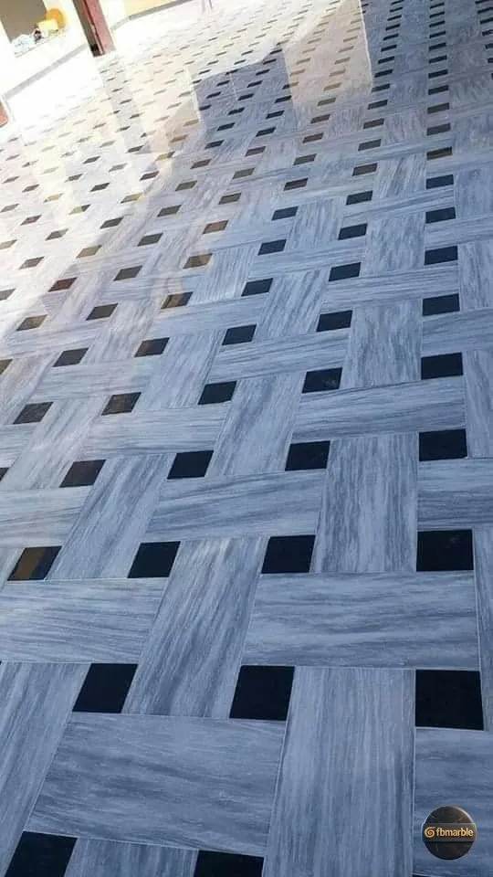 Sunny Grey Marble photo 3 – warm grey Pakistani marble with bright white undertones