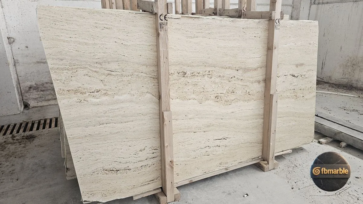 Ivory Travertine photo 5 – pale ivory vein-cut travertine with fine lines