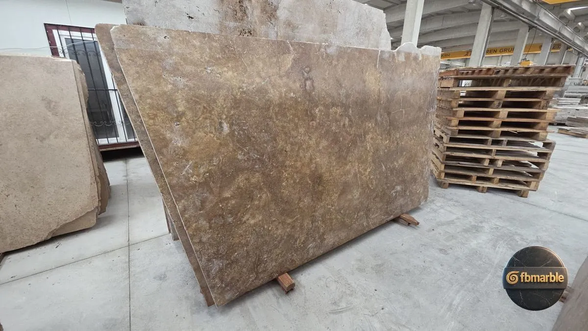 Noce Travertine photo 7 – Noce walnut-brown cross-cut travertine