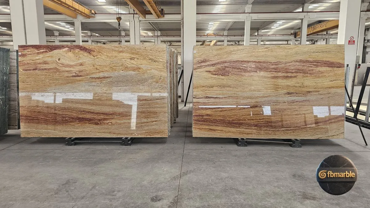 Roman Travertine photo 2 – Roman travertine with cream, honey and burgundy bands