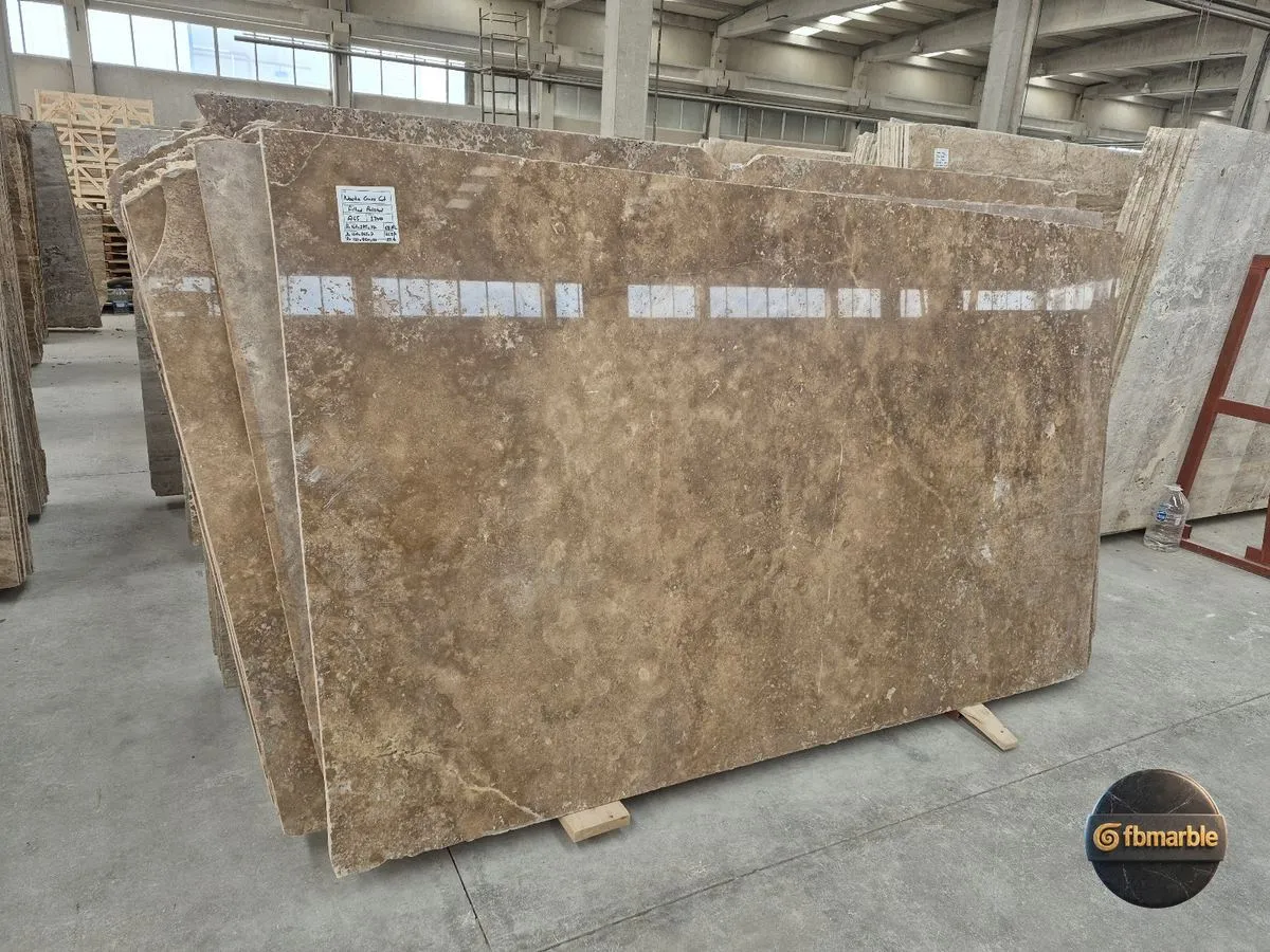 Walnut Travertine photo 6 – rich walnut-brown cross-cut travertine